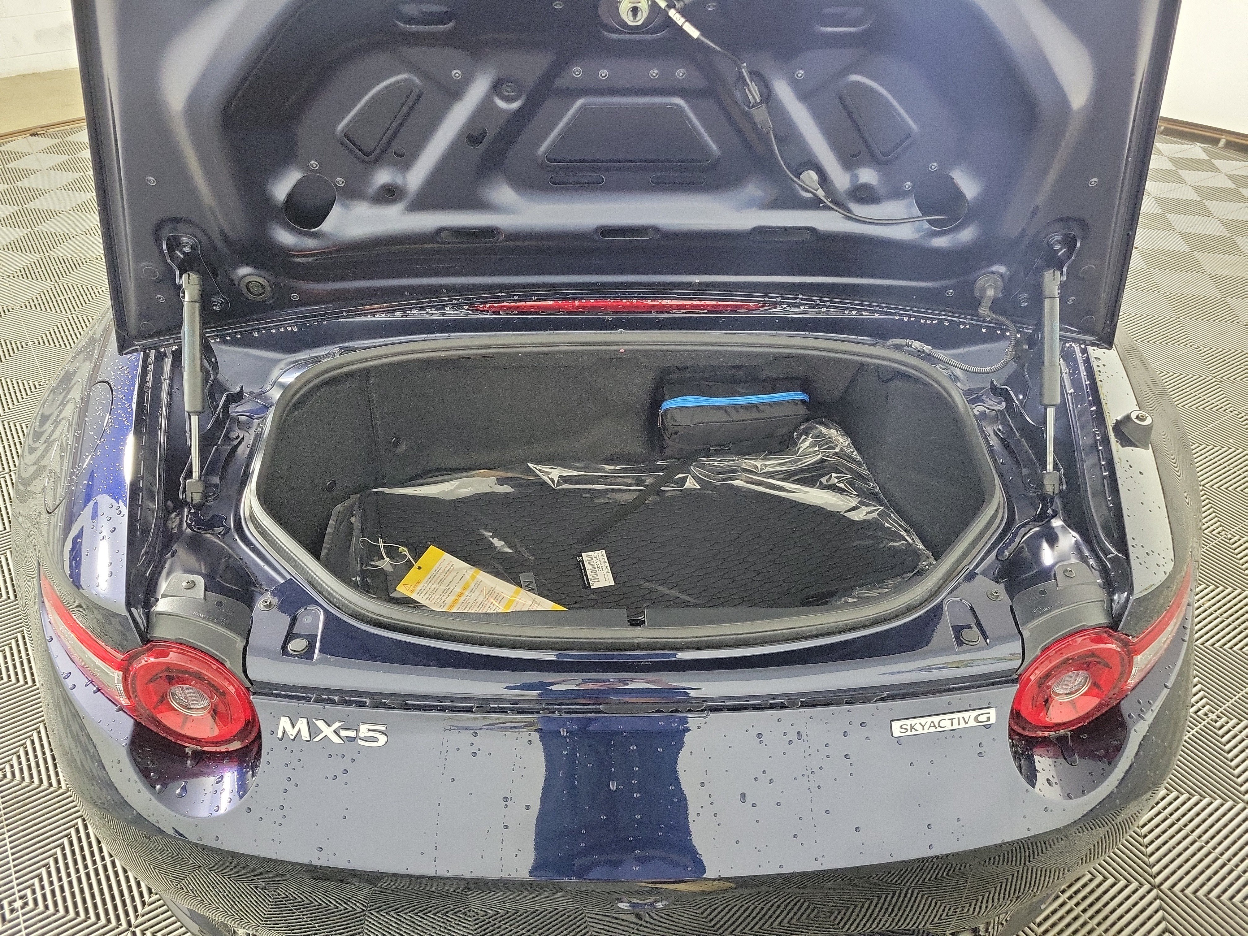 New 2026 MAZDA MX-5 Miata Club w/ Brembo/BBS/Recaro Package RWD image 26