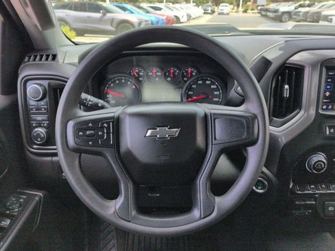 Used 2025 Chevrolet Silverado 1500 Custom Trail Boss AWD/4WD image 14
