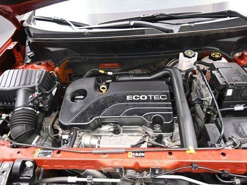 Used 2020 Chevrolet Equinox LT FWD image 30