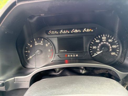 Used 2018 Ford F150 XL w/ Equipment Group 101A Mid AWD/4WD image 26