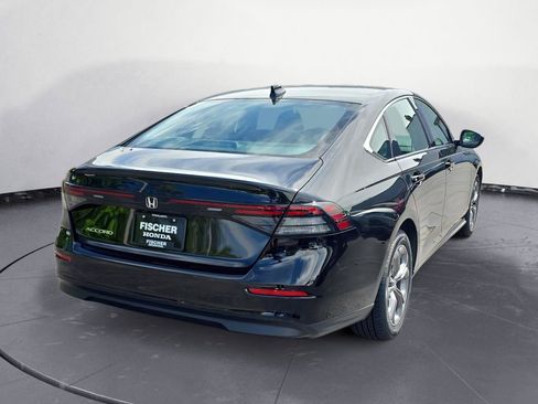 Used 2024 Honda Accord EX image 3