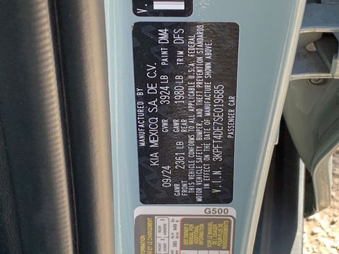 Used 2025 Kia K4 LXS image 10