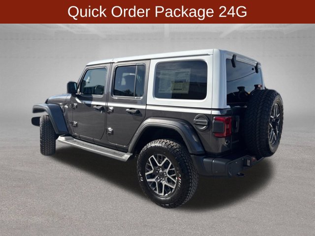 New 2026 Jeep Wrangler Unlimited Sahara w/ Whitecap Package AWD/4WD image 4