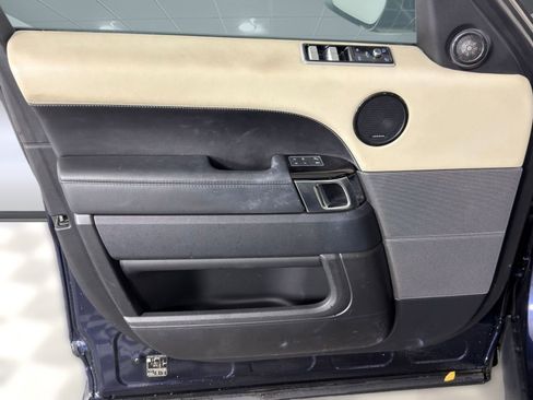 Used 2019 Land Rover Range Rover Sport Supercharged image 23