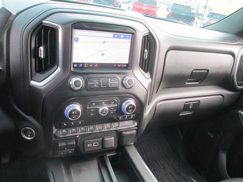 Used 2019 GMC Sierra 1500 AT4 w/ AT4 Premium Package image 29