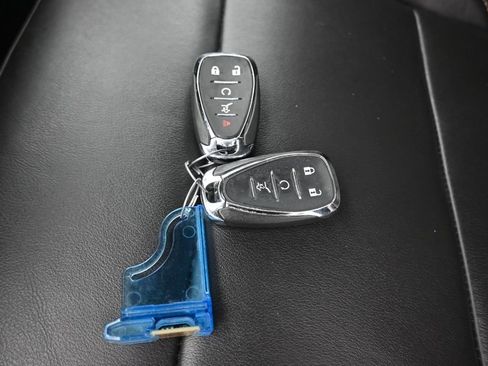 Used 2019 Chevrolet Traverse LT AWD/4WD image 61