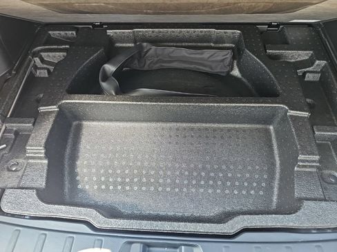 Used 2020 Subaru Forester Premium w/ Popular Package #1 AWD/4WD image 38