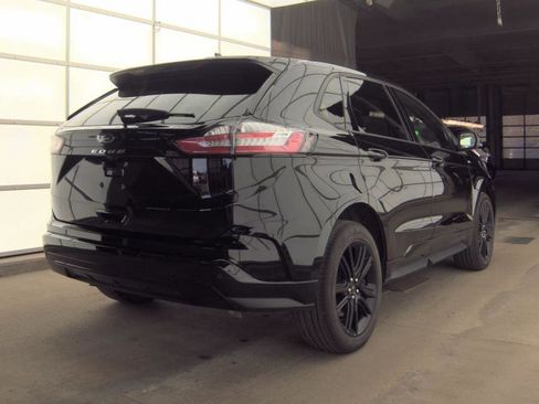Used 2024 Ford Edge ST-Line AWD/4WD image 2