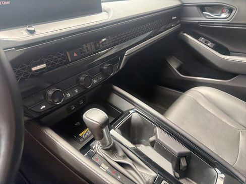 Used 2024 Honda Accord Touring image 27