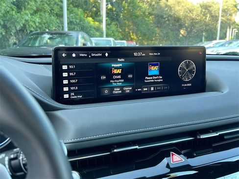 Used 2023 Genesis G80 2.5T image 14