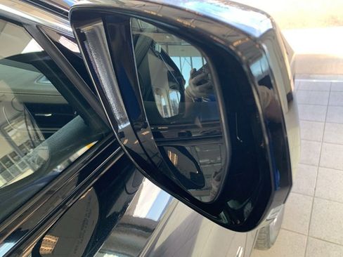 Used 2023 Jeep Grand Cherokee Limited AWD/4WD image 22