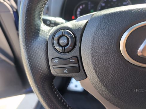 Used 2015 Lexus CT 200h w/ Navigation Package FWD image 19