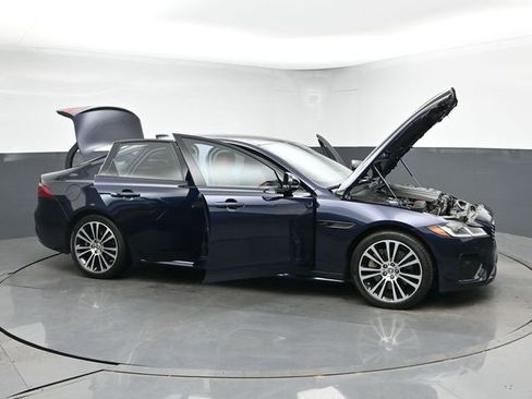Used 2024 Jaguar XF R-Dynamic SE AWD/4WD image 48