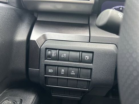 Used 2025 Toyota 4Runner TRD Off-Road AWD/4WD image 19