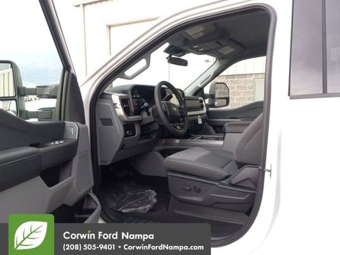 New 2026 Ford F350 XLT image 9