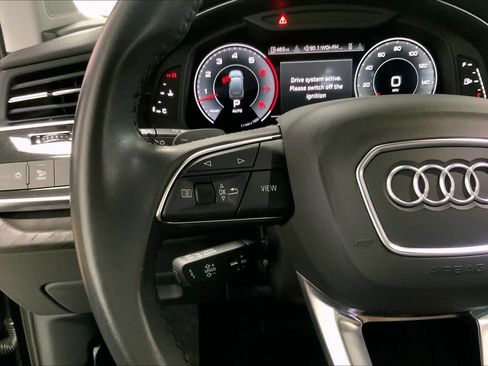 Used 2022 Audi Q7 Premium Plus image 21