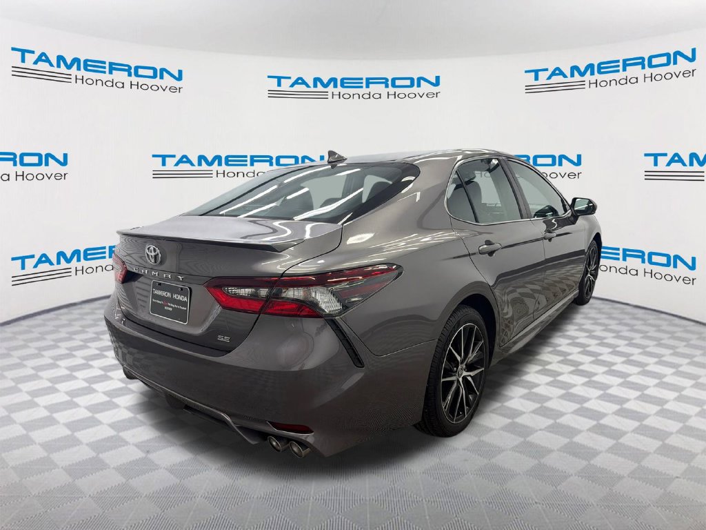 Used 2024 Toyota Camry SE FWD image 5