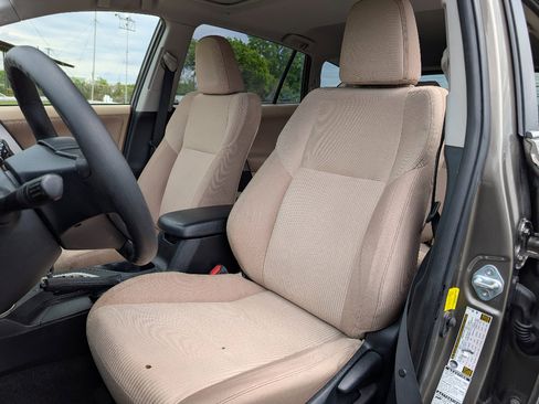 Used 2013 Toyota RAV4 XLE AWD/4WD image 14
