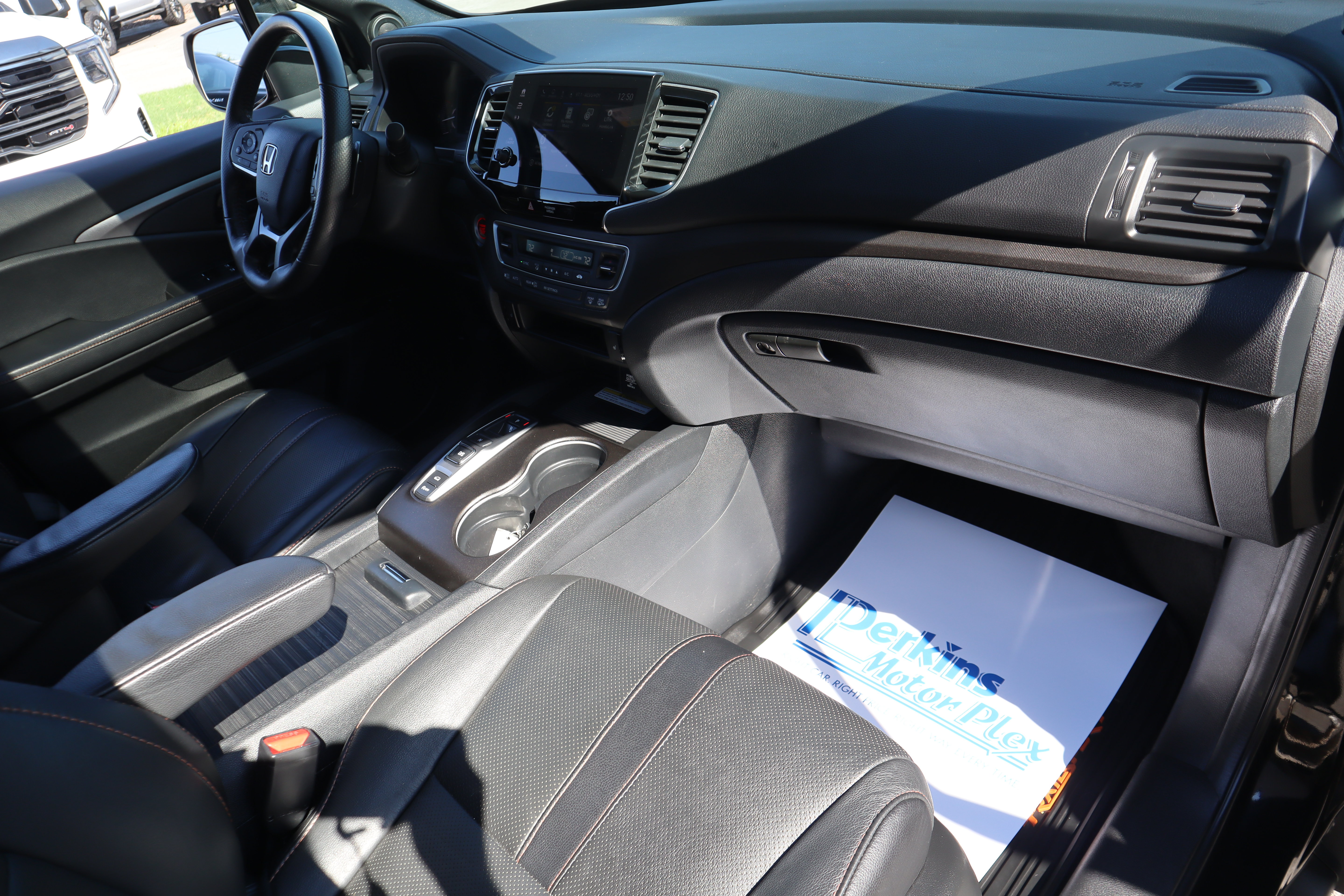 Used 2022 Honda Passport TrailSport image 34