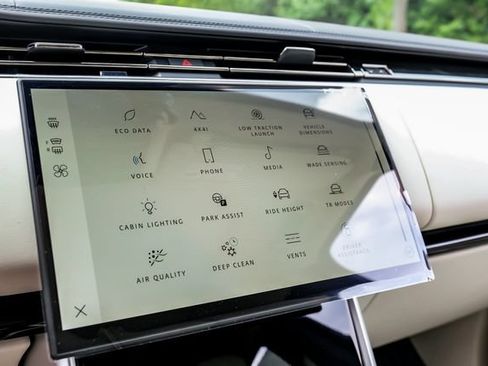 New 2026 Land Rover Range Rover SE AWD/4WD image 36