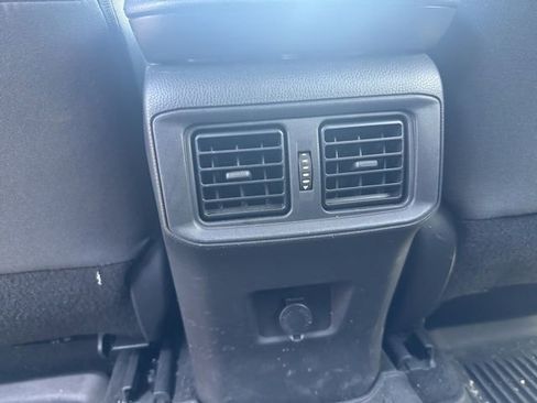 Used 2023 Toyota RAV4 LE image 13