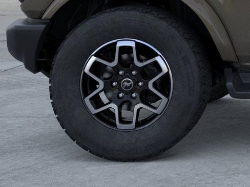 New 2025 Ford Bronco Outer Banks image 21