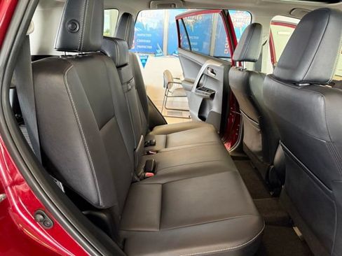 Used 2018 Toyota RAV4 Limited w/ Advanced Technology Package AWD/4WD image 23