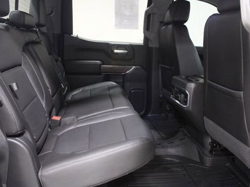 Used 2021 GMC Sierra 1500 SLT image 31