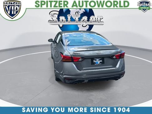 Used 2023 Nissan Altima 2.5 SR w/ SR Premium Package FWD image 8