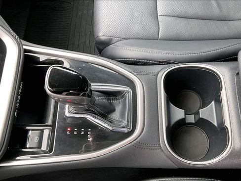 Used 2023 Subaru Outback Limited image 20