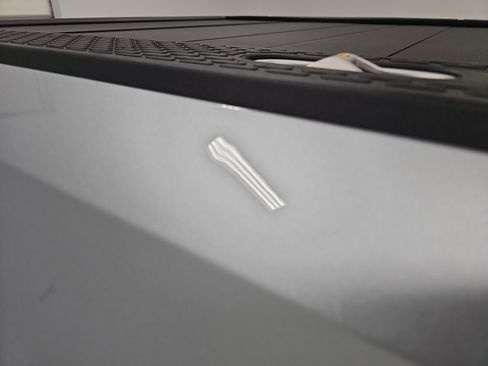 Used 2023 Rivian R1T Adventure image 34