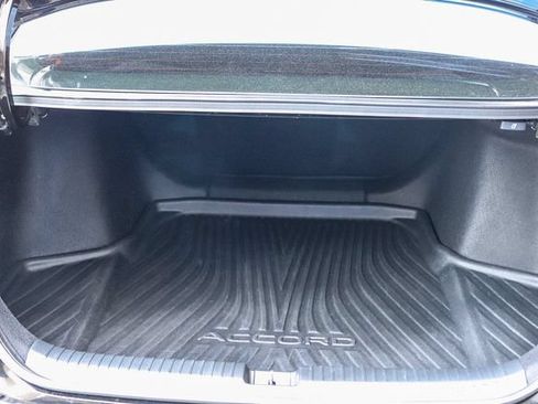 Certified 2025 Honda Accord LX image 27