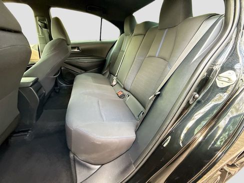 Used 2020 Toyota Corolla SE image 18