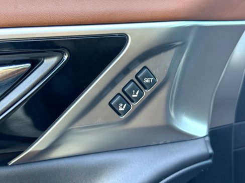 Used 2022 Subaru Outback Touring XT image 16