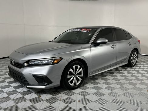 Used 2023 Honda Civic LX image 4