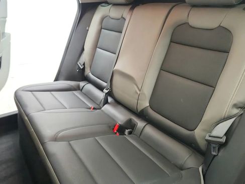 Used 2025 Chevrolet Trax ACTIV w/ Driver Confidence Package image 29