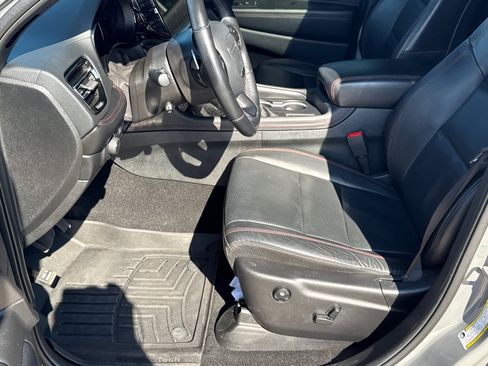 Used 2025 Dodge Durango GT AWD/4WD image 9