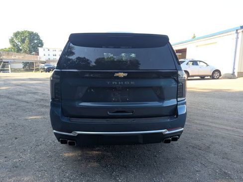 Used 2025 Chevrolet Tahoe High Country AWD/4WD image 13