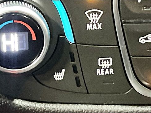 Used 2024 Chevrolet Equinox RS image 20