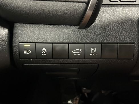 Used 2023 Toyota Camry LE FWD image 19
