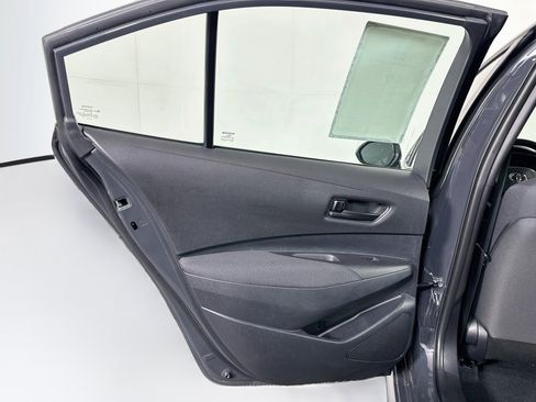 Used 2025 Toyota Corolla LE w/ Convenience Package FWD image 25
