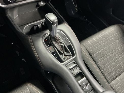 Used 2024 Honda HR-V Sport image 29