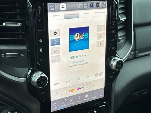 New 2026 RAM 1500 4x4 Crew Cab image 18