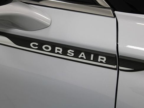 New 2026 Lincoln Corsair Premiere image 11