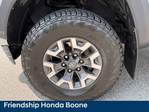 Used 2023 Toyota Tacoma TRD Off-Road AWD/4WD image 10
