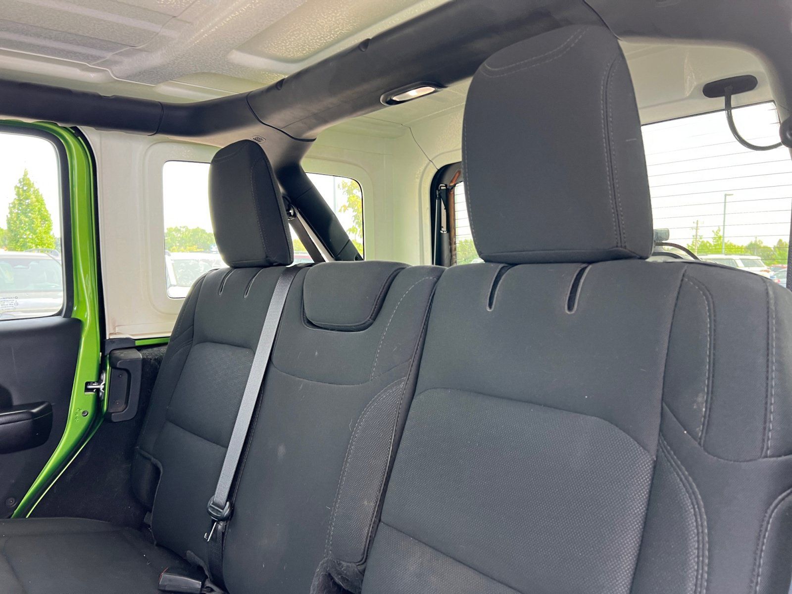 Used 2019 Jeep Wrangler Unlimited Sport S AWD/4WD image 17