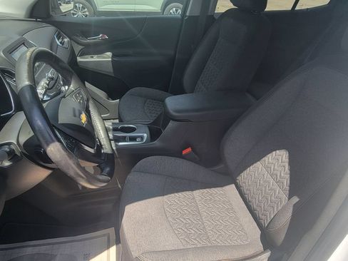 Used 2022 Chevrolet Equinox LT FWD image 21