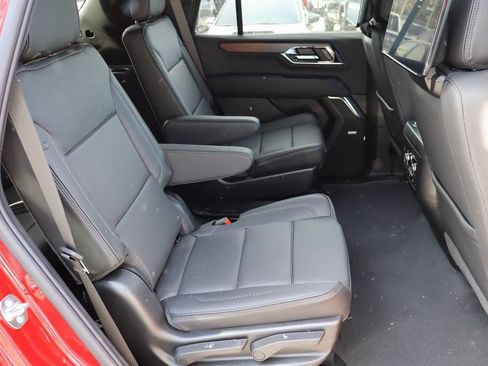 New 2026 GMC Yukon Denali w/ Denali Reserve Package RWD image 26