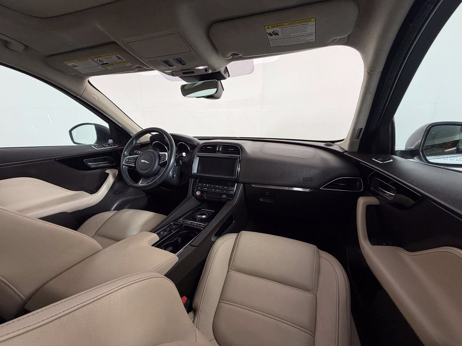 Used 2020 Jaguar F-PACE Prestige AWD/4WD image 10