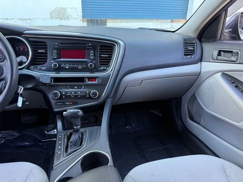 Used 2015 Kia Optima LX image 14